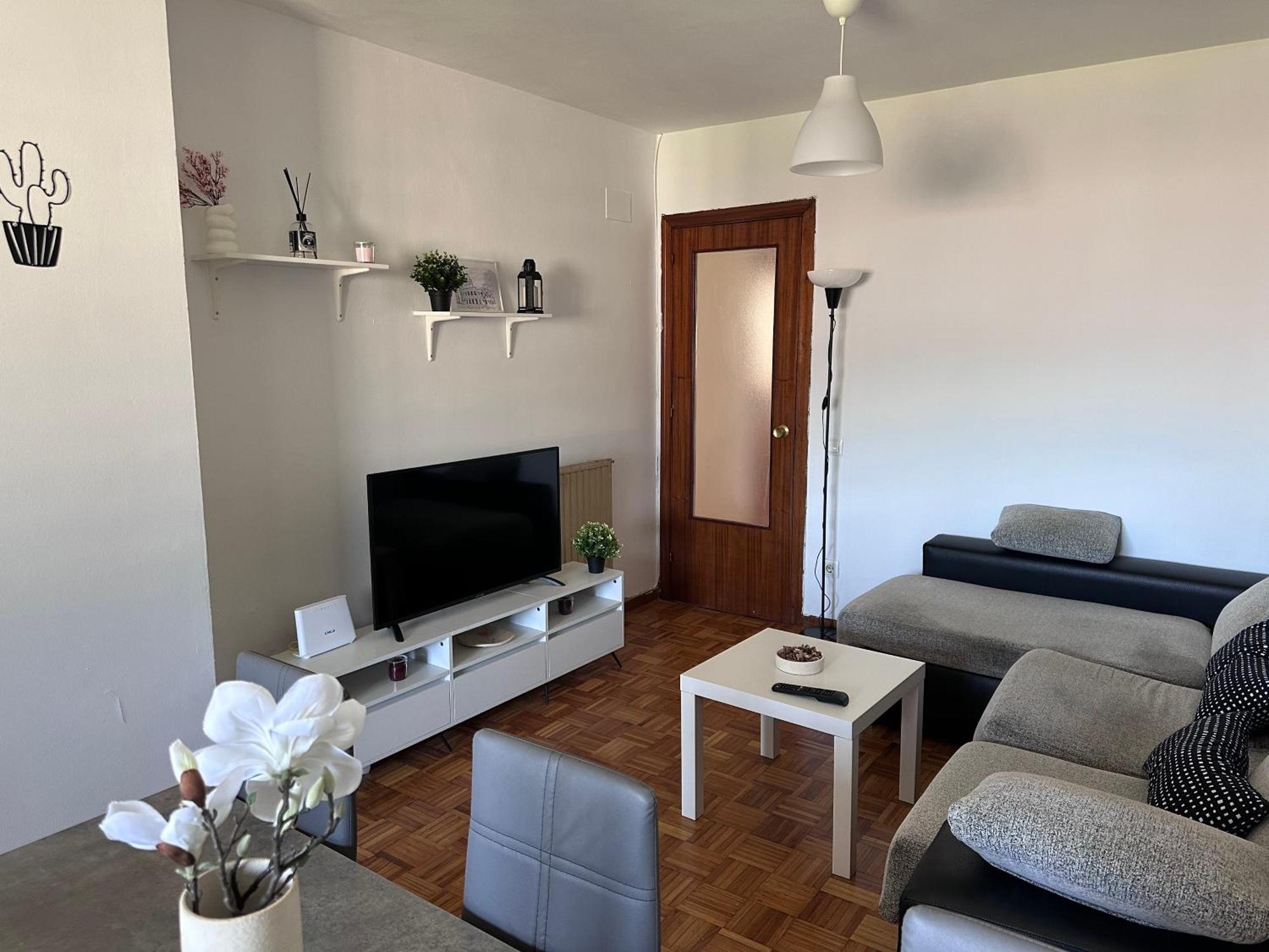 Acogedor Apartamento Con Vistas A La Catedral Y Parking Овиедо Екстериор снимка