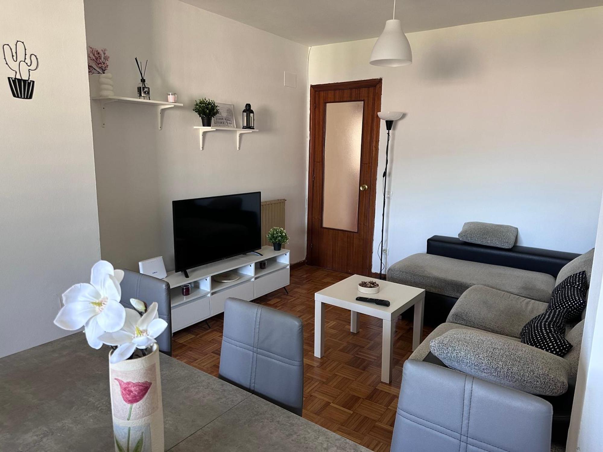Acogedor Apartamento Con Vistas A La Catedral Y Parking Овиедо Екстериор снимка