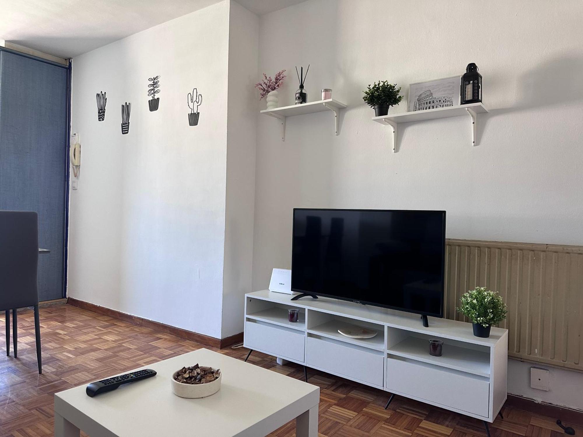 Acogedor Apartamento Con Vistas A La Catedral Y Parking Овиедо Екстериор снимка